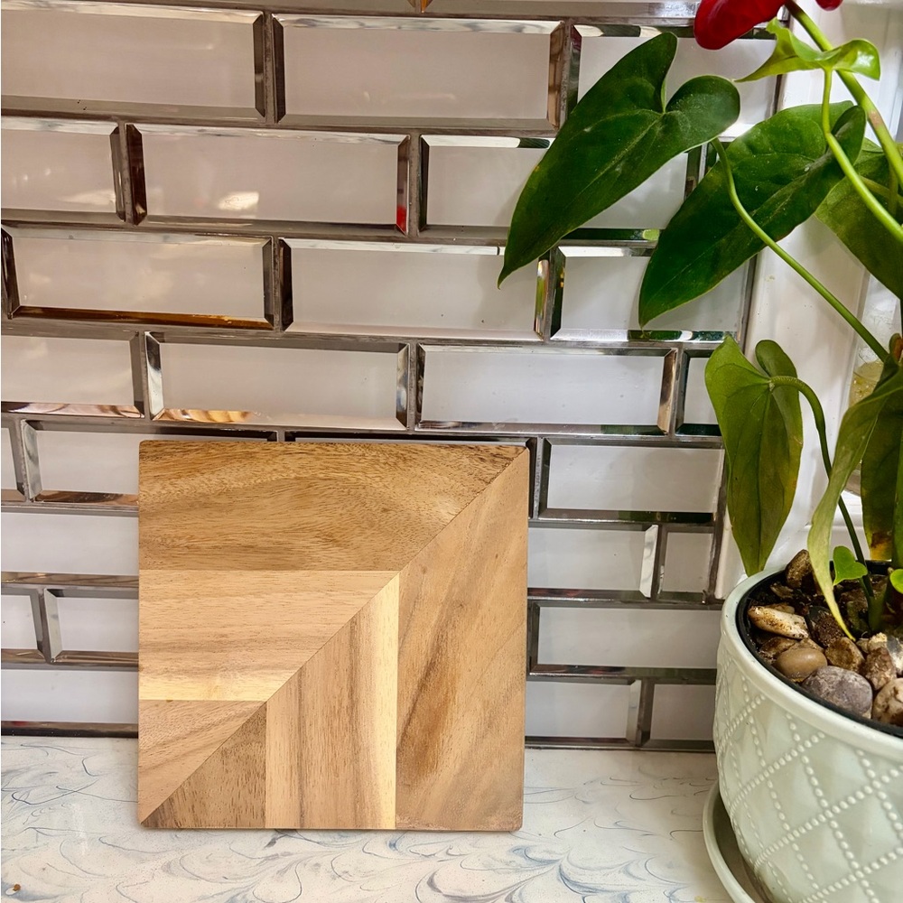 Wooden cutting board